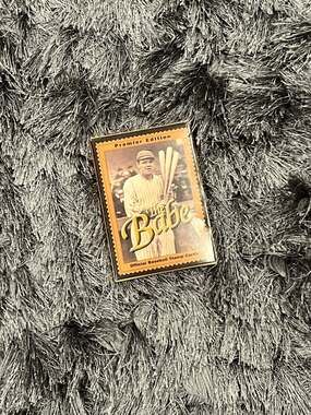 1994 The Babe Premier Edition Official Baseball Stamp Card Set